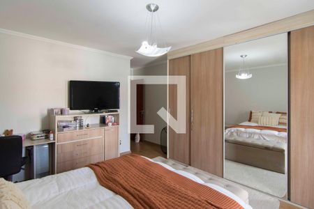 Casa à venda com 135m², 3 quartos e 4 vagasSuíte 1