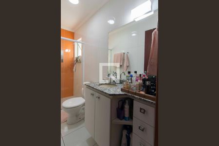 Casa à venda com 135m², 3 quartos e 4 vagasBanheiro Suíte 1