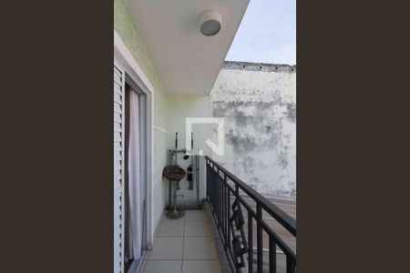 Casa à venda com 135m², 3 quartos e 4 vagasSacada Suíte 1