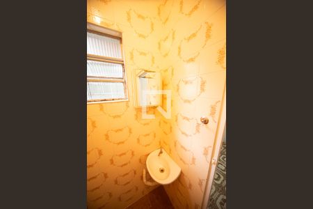 Casa para alugar com 30m², 1 quarto e sem vaga Casa para alugar com 30m², 1 quarto e sem vagaBanheiro