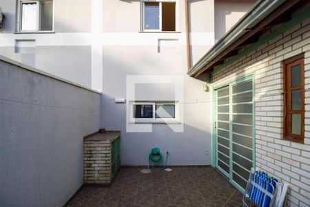 Casa de condomínio à venda com 109m², 3 quartos e 3 vagas Casa de condomínio à venda com 109m², 3 quartos e 3 vagasQuintal