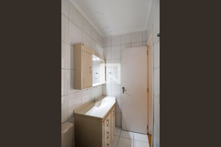 Casa de condomínio à venda com 109m², 3 quartos e 3 vagas Casa de condomínio à venda com 109m², 3 quartos e 3 vagasBanheiro