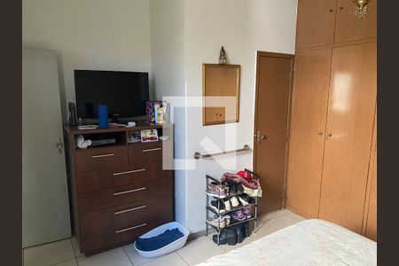 Casa à venda com 200m², 6 quartos e 3 vagas