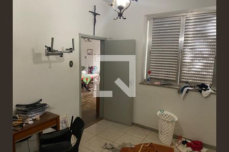 Casa à venda com 200m², 6 quartos e 3 vagas