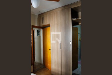 Apartamento à venda com 82m², 3 quartos e 2 vagas Apartamento à venda com 82m², 3 quartos e 2 vagasSuíte