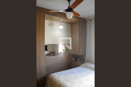 Apartamento à venda com 82m², 3 quartos e 2 vagas Apartamento à venda com 82m², 3 quartos e 2 vagasSuíte