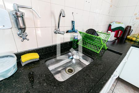 Casa à venda com 200m², 4 quartos e 2 vagas Casa à venda com 200m², 4 quartos e 2 vagasCozinha - Torneira