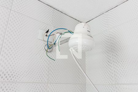 Casa à venda com 200m², 4 quartos e 2 vagas Casa à venda com 200m², 4 quartos e 2 vagasBanheiro 1