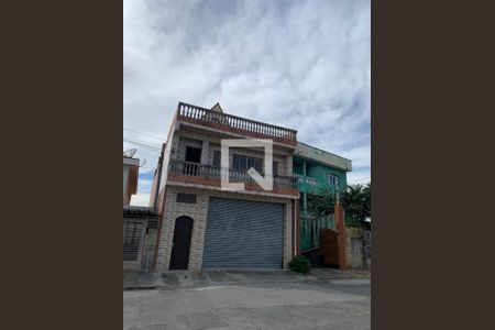 Casa de condomínio à venda com 800m², 2 quartos e 6 vagasFachada