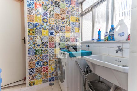 Apartamento à venda com 98m², 2 quartos e 1 vaga Apartamento à venda com 98m², 2 quartos e 1 vagaÁrea de Serviço