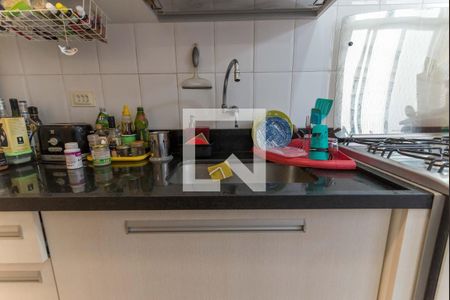 Apartamento à venda com 98m², 2 quartos e 1 vaga Apartamento à venda com 98m², 2 quartos e 1 vagaCozinha