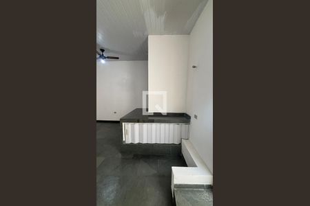 Sala - Cozinha de casa para alugar com 1 quarto, 50m² em Vila Mazzei, Santo André