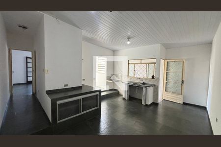 Sala - Cozinha de casa para alugar com 1 quarto, 50m² em Vila Mazzei, Santo André