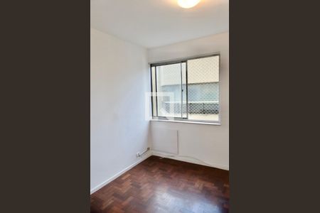 Quarto  de apartamento para alugar com 2 quartos, 76m² em Jardim Botânico, Rio de Janeiro