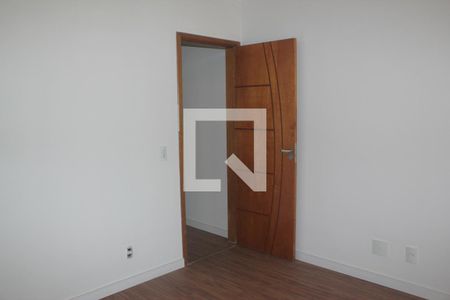 Casa à venda com 108m², 3 quartos e 2 vagasSuíte