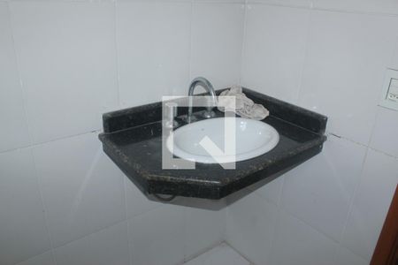 Casa à venda com 108m², 3 quartos e 2 vagasBanheiro da Suíte