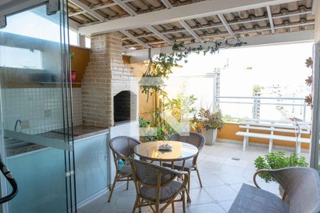 Apartamento à venda com 200m², 2 quartos e 2 vagas Apartamento à venda com 200m², 2 quartos e 2 vagasEspaço Gourmet