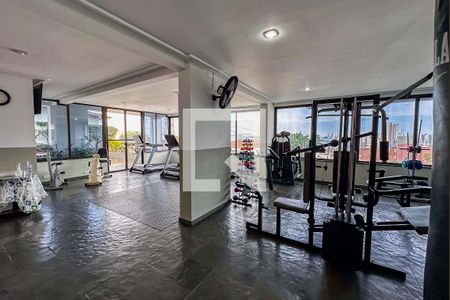 Apartamento à venda com 146m², 3 quartos e 2 vagas Apartamento à venda com 146m², 3 quartos e 2 vagasÁrea comum - Academia