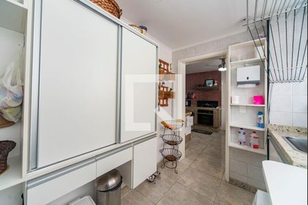 Apartamento à venda com 146m², 3 quartos e 2 vagas Apartamento à venda com 146m², 3 quartos e 2 vagasÁrea de Serviço