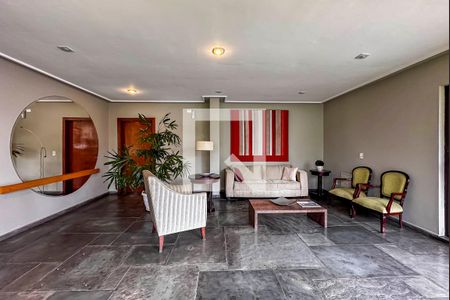 Apartamento à venda com 146m², 3 quartos e 2 vagas Apartamento à venda com 146m², 3 quartos e 2 vagasHall de entrada