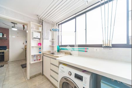 Apartamento à venda com 146m², 3 quartos e 2 vagas Apartamento à venda com 146m², 3 quartos e 2 vagasÁrea de Serviço