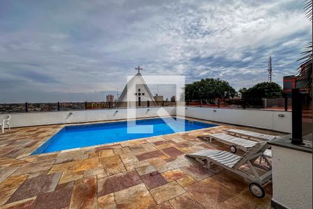 Apartamento à venda com 146m², 3 quartos e 2 vagas Apartamento à venda com 146m², 3 quartos e 2 vagasÁrea comum - Piscina