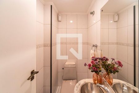 Apartamento à venda com 146m², 3 quartos e 2 vagas Apartamento à venda com 146m², 3 quartos e 2 vagasLavabo