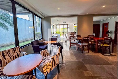 Apartamento à venda com 146m², 3 quartos e 2 vagas Apartamento à venda com 146m², 3 quartos e 2 vagasÁrea comum - Salão de festas