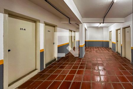 Apartamento à venda com 146m², 3 quartos e 2 vagas Apartamento à venda com 146m², 3 quartos e 2 vagasDepósito