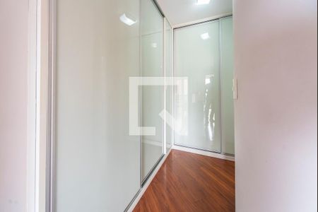 Apartamento à venda com 146m², 3 quartos e 2 vagas Apartamento à venda com 146m², 3 quartos e 2 vagasCloset do Quarto 3