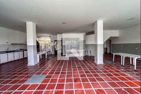 Apartamento à venda com 146m², 3 quartos e 2 vagas Apartamento à venda com 146m², 3 quartos e 2 vagasÁrea comum - Churrasqueira