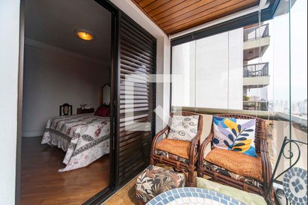 Apartamento à venda com 146m², 3 quartos e 2 vagas Apartamento à venda com 146m², 3 quartos e 2 vagasVaranda do Quarto 3