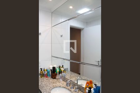 Apartamento à venda com 121m², 3 quartos e 2 vagas Apartamento à venda com 121m², 3 quartos e 2 vagasBanheiro Social