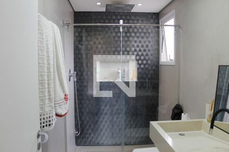 Apartamento à venda com 121m², 3 quartos e 2 vagas Apartamento à venda com 121m², 3 quartos e 2 vagasBanheiro da Suíte