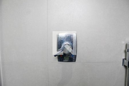 Apartamento à venda com 121m², 3 quartos e 2 vagas Apartamento à venda com 121m², 3 quartos e 2 vagasBanheiro da Suíte