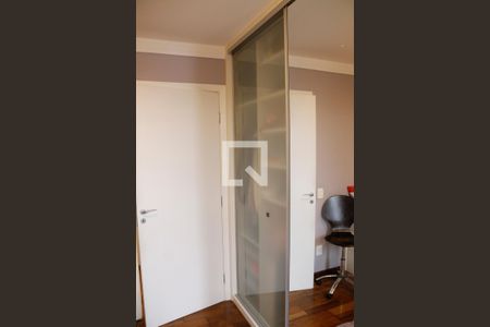 Apartamento à venda com 121m², 3 quartos e 2 vagas Apartamento à venda com 121m², 3 quartos e 2 vagasQuarto 2