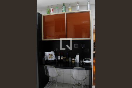 Apartamento à venda com 121m², 3 quartos e 2 vagas Apartamento à venda com 121m², 3 quartos e 2 vagasCozinha