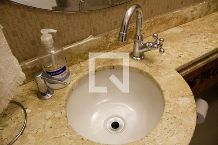 Apartamento à venda com 121m², 3 quartos e 2 vagas Apartamento à venda com 121m², 3 quartos e 2 vagasLavabo