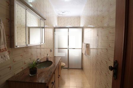 Casa à venda com 153m², 4 quartos e 2 vagasBanheiro Social