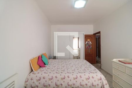 Casa à venda com 153m², 4 quartos e 2 vagasQuarto 1