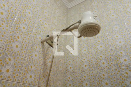 Casa à venda com 170m², 3 quartos e 3 vagasBanheiro 2