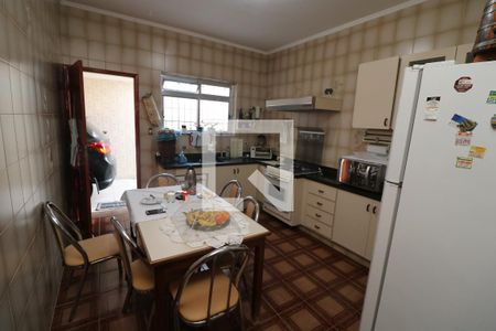 Casa à venda com 170m², 3 quartos e 3 vagasCozinha