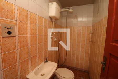 Casa à venda com 170m², 3 quartos e 3 vagasBanheiro de Serviço