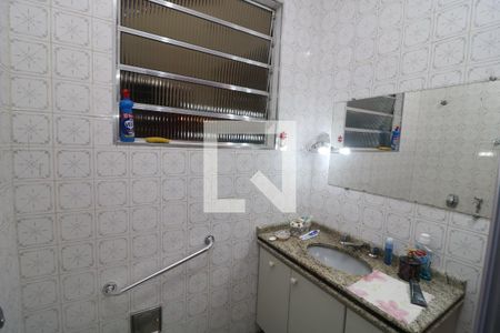 Casa à venda com 170m², 3 quartos e 3 vagasBanheiro