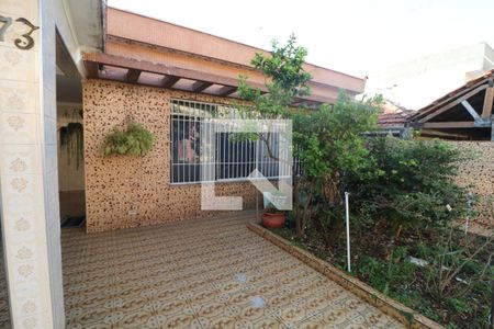 Casa à venda com 170m², 3 quartos e 3 vagasGaragem