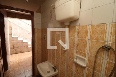 Casa à venda com 170m², 3 quartos e 3 vagasBanheiro de Serviço