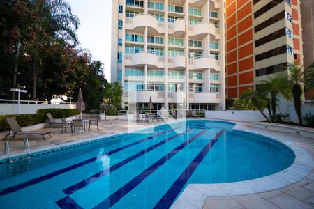 Apartamento à venda com 51m², 1 quarto e 1 vaga Apartamento à venda com 51m², 1 quarto e 1 vagaÁrea comum - Piscina