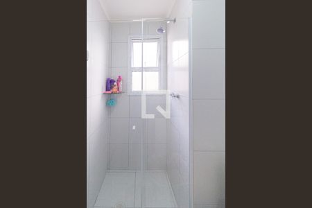 Apartamento à venda com 100m², 2 quartos e 1 vaga Apartamento à venda com 100m², 2 quartos e 1 vagaBanheiro da suíte