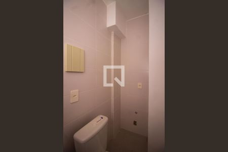 Apartamento à venda com 150m², 2 quartos e 2 vagas Apartamento à venda com 150m², 2 quartos e 2 vagasBanheiro