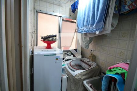 Apartamento à venda com 60m², 2 quartos e 1 vagaÁrea de Serviço